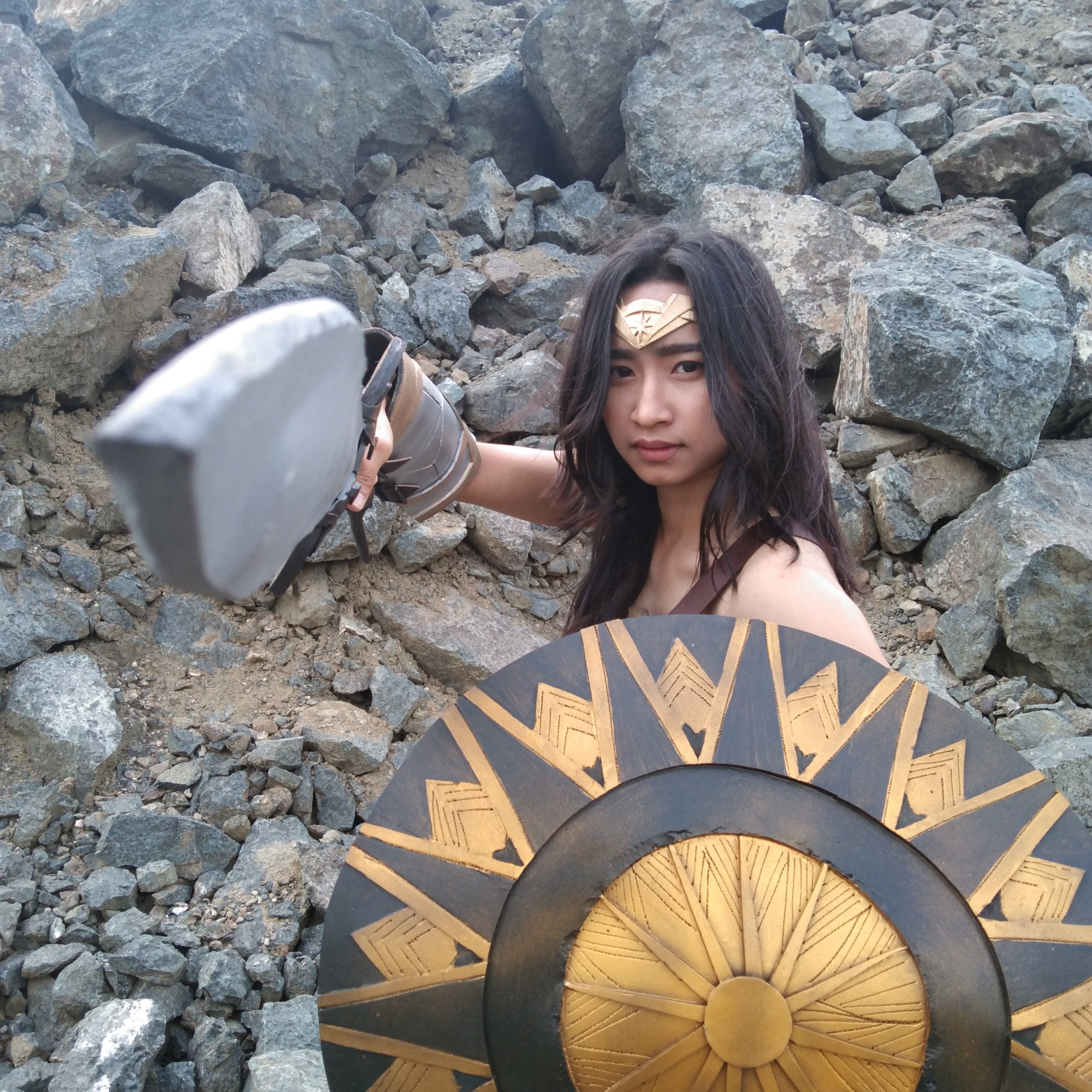 Wonder Woman with sword and shield